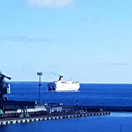 Gdynia Centrum z Pięknym Widokiem na Morze i balkonem 9 piętro przy Sea Towers Zewnętrze zdjęcie